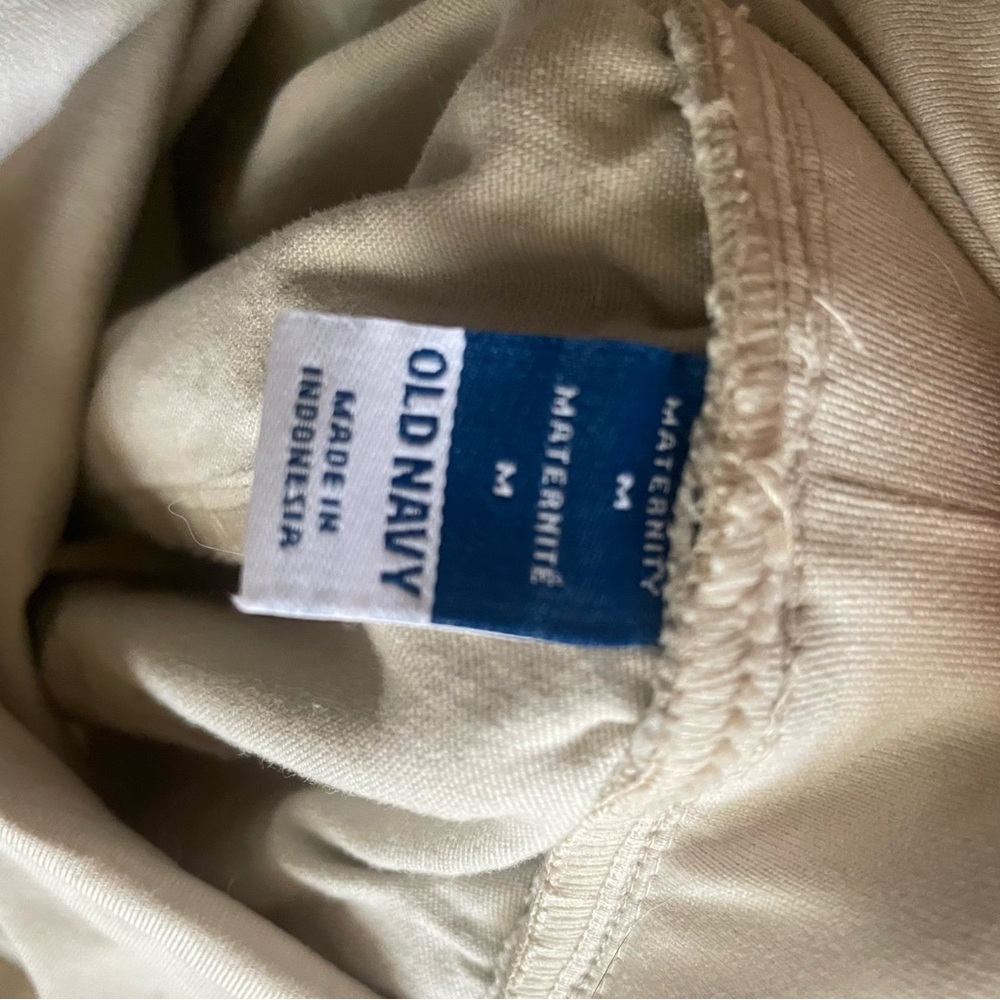 Maternity Utility Pant - Picture 8 of 9